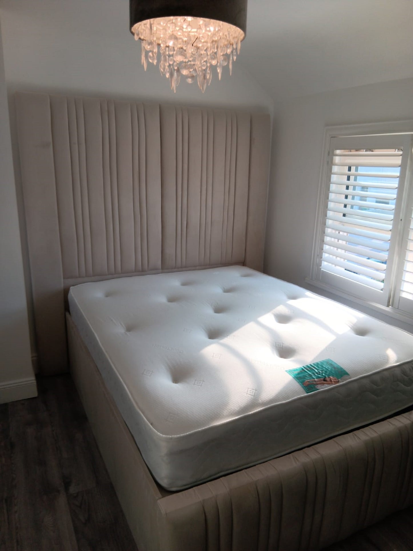 The Valencia Bed