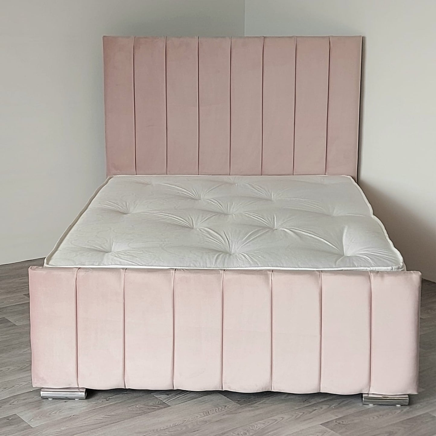 Milano Bed